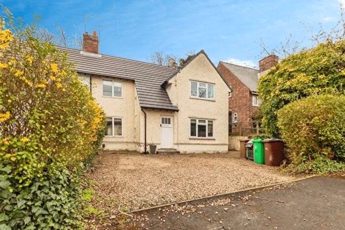 3 Bedroom Semi-Detached House To Rent In Rushcliffe Rise, Nottingham, NG5
