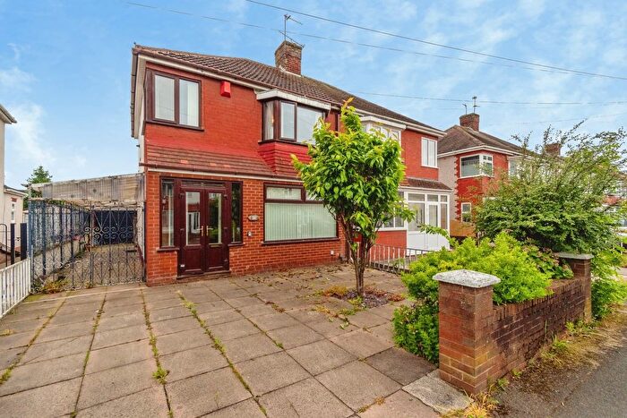 3 Bedroom Semi-Detached House For Sale In Harrowby Road, Wolverhampton, West Midlands, WV10