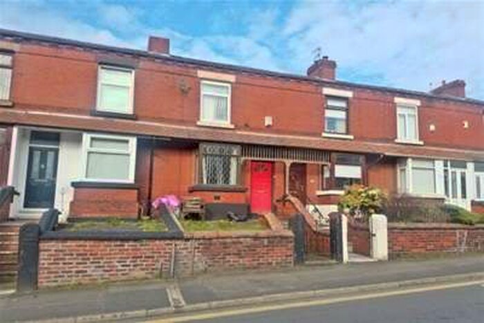 2 Bedroom House To Rent In Robins Lane, WA9