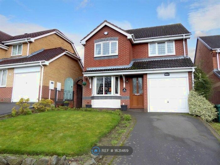 4 Bedroom Detached House To Rent In Edgecote Drive, Newhall, Swadlincote, DE11