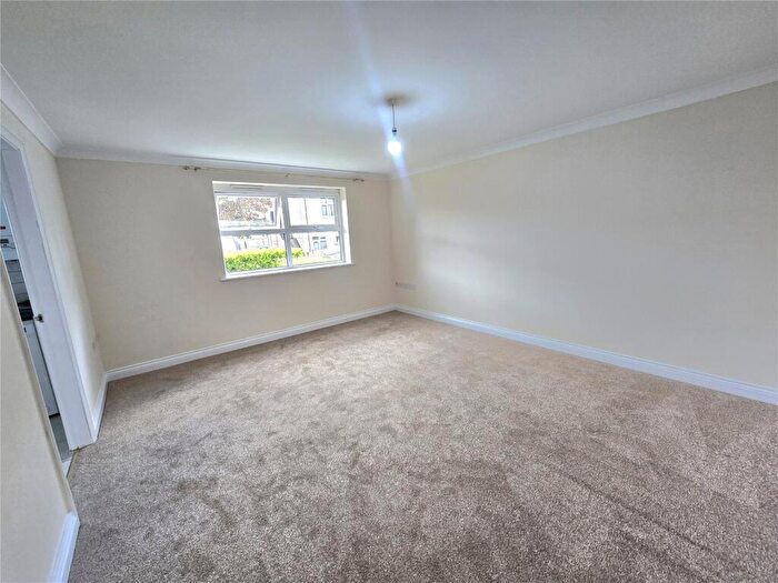 2 Bedroom Flat For Sale In St. Nicholas Street, Coventry, West Midlands, CV1