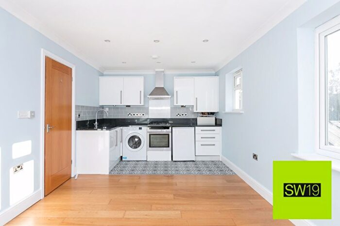 1 Bedroom Flat For Sale In Marlborough Road, Colliers Wood, London, SW19