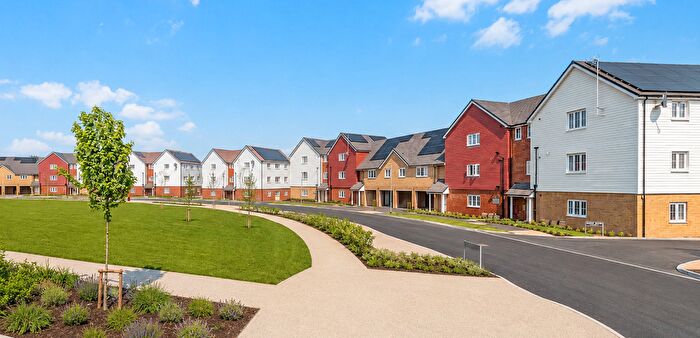 2 Bedroom Flat For Sale In Sittingbourne, ME9