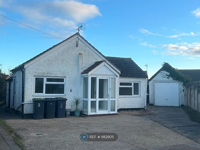 2 Bedroom Bungalow To Rent In Lanchester Close, Herne Bay, CT6