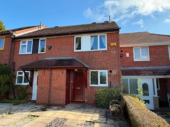 2 Bedroom Semi-Detached House To Rent In Talgarth Close, Oakwood, Derby, DE21