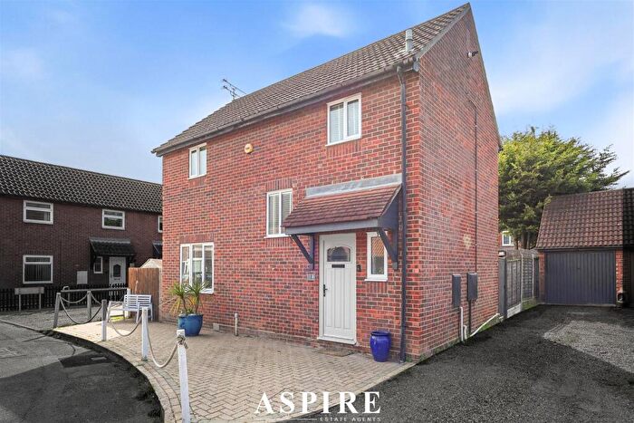 3 Bedroom Detached House For Sale In **Fully Refurbished** Medoc Close, Basildon, Essex, SS13