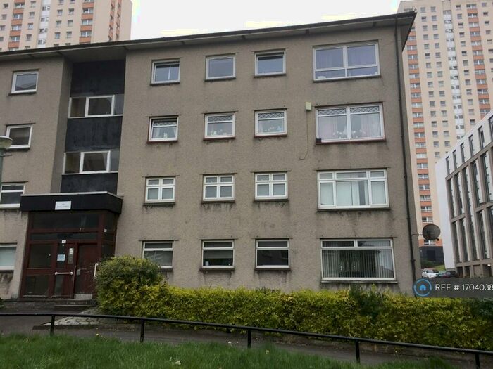4 Bedroom Flat To Rent In St Mungos Avenue, Glasgow, G4