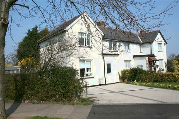 3 Bedroom House To Rent In Corporation Road, Chelmsford, CM1