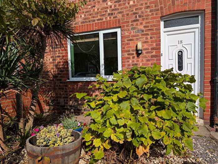 2 Bedroom Semi-Detached House To Rent In Poplar Street, York, YO26