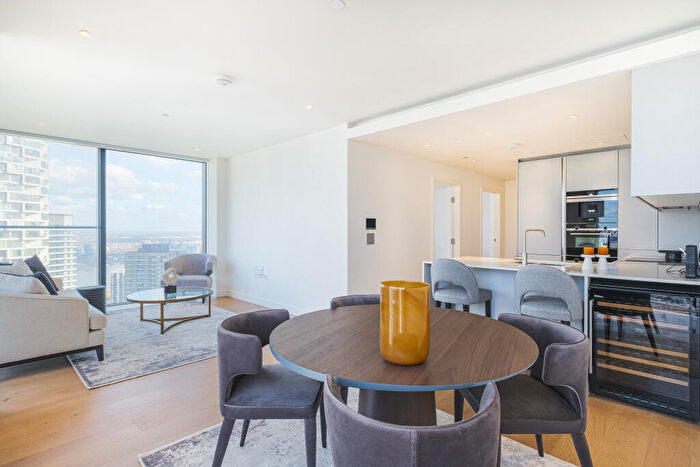 3 Bedroom Flat For Sale In Marsh Wall, London, E14