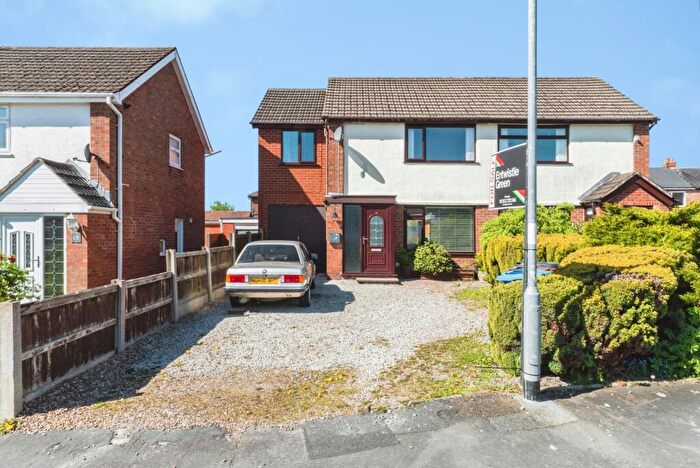 3 Bedroom Semi-Detached House For Sale In Hawthorne Avenue, Newton, Preston, Lancashire, PR4