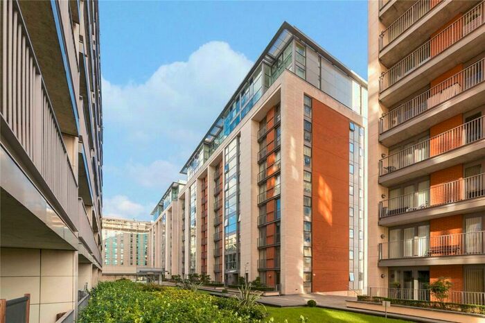 1 Bedroom Apartment To Rent In Aegean Apartments, Western Gateway, Royal Victoria Docks, Canary Wharf, London, E16