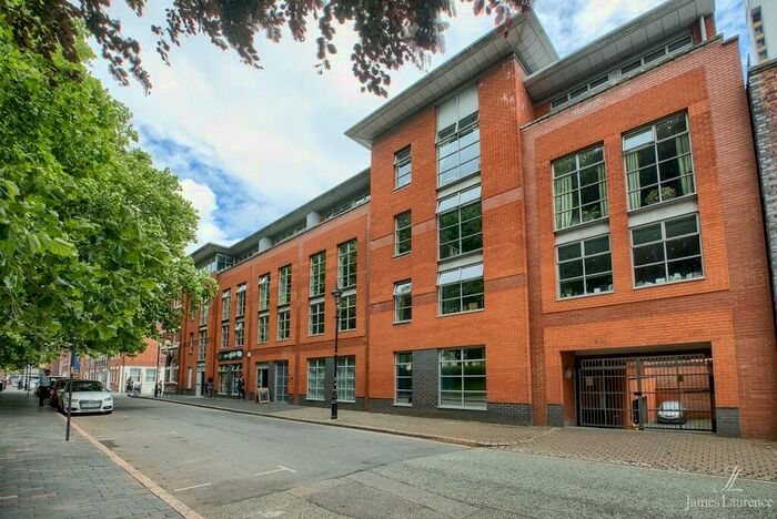 1 Bedroom Apartment To Rent In Miller Apartments, St. Pauls Square, Birmingham, B3