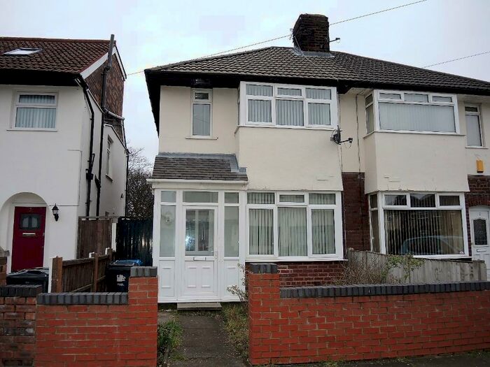 2 Bedroom Semi-Detached House To Rent In Reva Road, Swanside, Liverpool, L14
