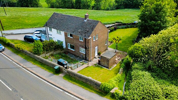 3 Bedroom Semi-Detached House For Sale In Huddersfield Road Penistone, S36
