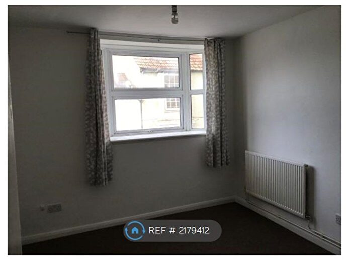 3 Bedroom Terraced House To Rent In Upper Gloucester Road, Brighton, BN1