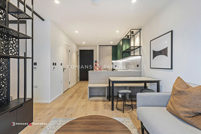 1 Bedroom Apartment To Rent In Iris House, Heron Quay, E14