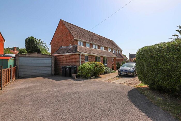 5 Bedroom Semi-Detached House For Sale In Salisbury Crescent, Blandford Forum, DT11
