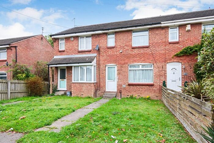 2 Bedroom Terraced House For Sale In Water Lane, York, YO30