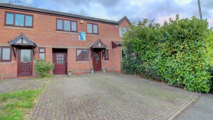 3 Bedroom House To Rent In Dexter Way, Birchmoor, B78