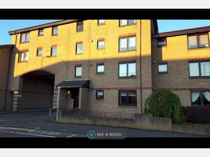 2 Bedroom Flat To Rent In Southbank Drive, Kirkintilloch, G66
