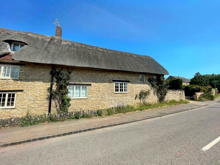 3 Bedroom Semi-Detached House To Rent In High Street, Sherington, MK16