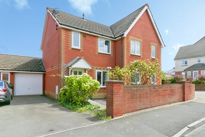 2 Bedroom Terraced House For Sale In Clos Yr Wylan, Barry, CF62