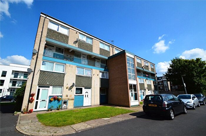 2 Bedroom Flat To Rent In Woburn Court, Wellesley Road, Croydon, CR0
