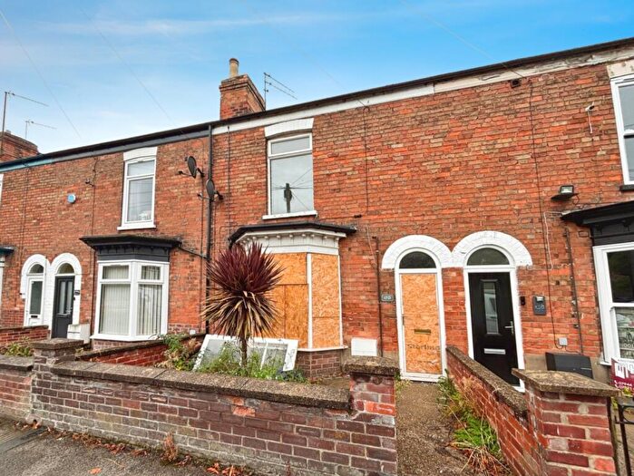 2 Bedroom Terraced House For Sale In Sandsfield Lane, Gainsborough, DN21