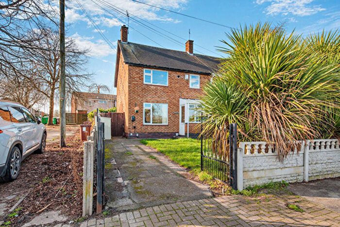 3 Bedroom End Of Terrace House For Sale In Farnborough Road, Clifton, NG11