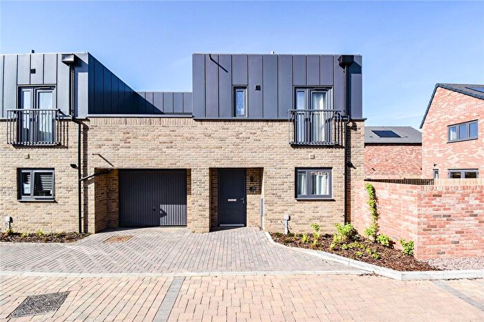 4 Bedroom Terraced House To Rent In Thistle Street, Northstowe, Cambridge, CB24