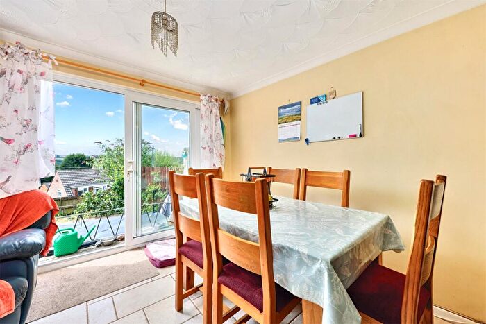 5 Bedroom Semi-Detached House For Sale In St. Austin Close, Ivybridge, Devon, PL21