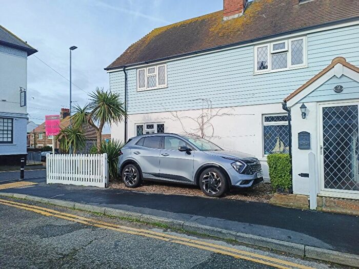 3 Bedroom House For Sale In Bay Terrace, BN24