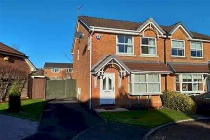 3 Bedroom House To Rent In Whittle Park, Chorley, PR6