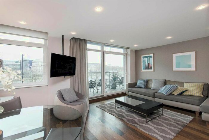 2 Bedroom Flat To Rent In Albert Embankment, Vauxhall, London, SE1