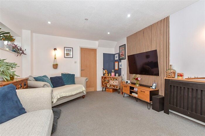 2 Bedroom Semi-detached House For Sale In Willingdon, Ashford, Kent, TN23