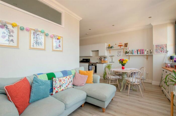 2 Bedroom Flat To Rent In Surrey Street, Norwich, NR1