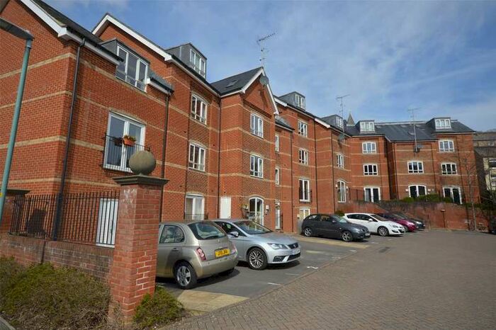 2 Bedroom Flat To Rent In Little Mill Court, Stroud, Gloucestershire, GL5
