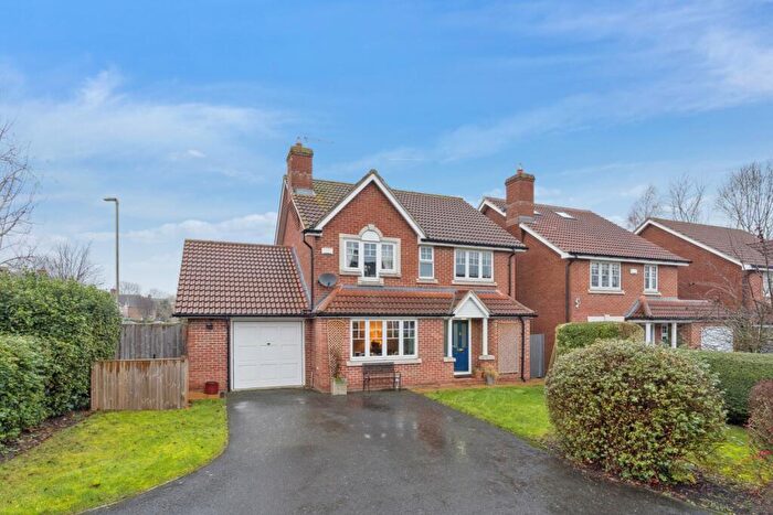 4 Bedroom Detached House To Rent In Mably Grove, Wantage, OX12