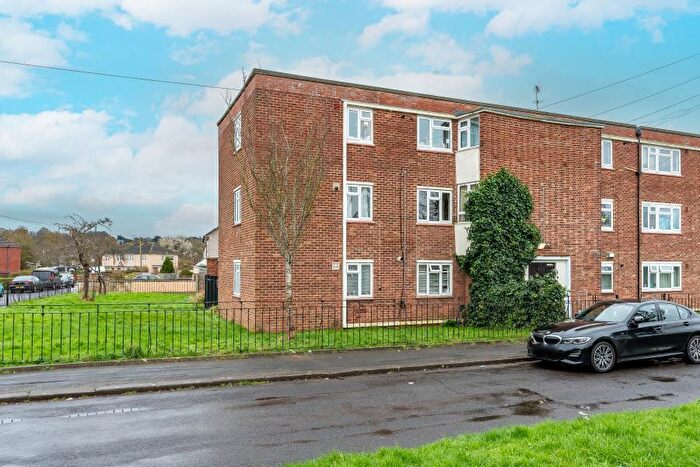 2 Bedroom Flat To Rent In Station Road - Henbury, BS10