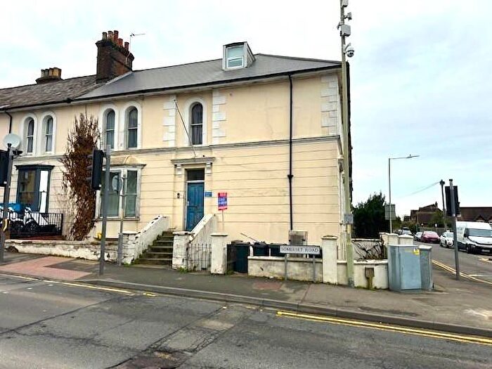 1 Bedroom Flat To Rent In Somerset Road, Ashford, TN24