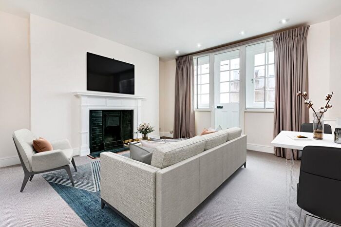 1 Bedroom Flat To Rent In Kings Road, Chelsea, SW3
