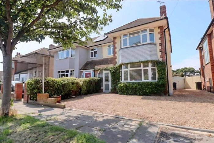 3 Bedroom Semi-Detached House For Sale In Turpins Avenue, Holland-On-Sea, CO15