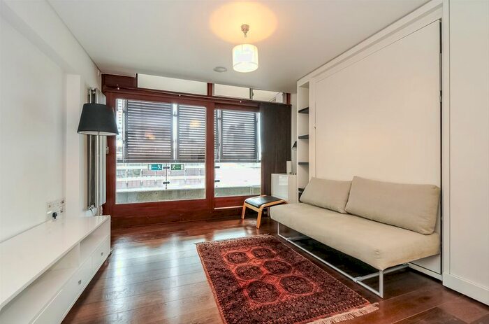 Studio To Rent In Frobisher Crescent, Barbican EC2Y