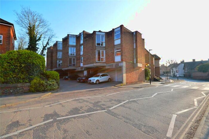 2 Bedroom Apartment To Rent In Ingleside Court, Saffron Walden, Essex, CB10