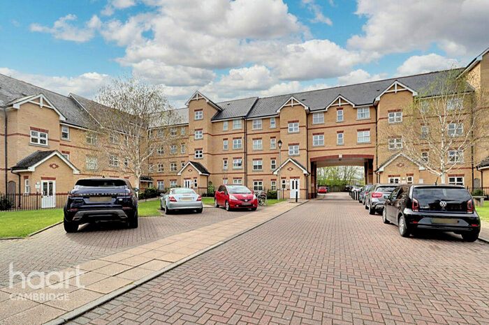 1 Bedroom Apartment For Sale In Winstanley Court, Cromwell Road, Cambridge, CB1