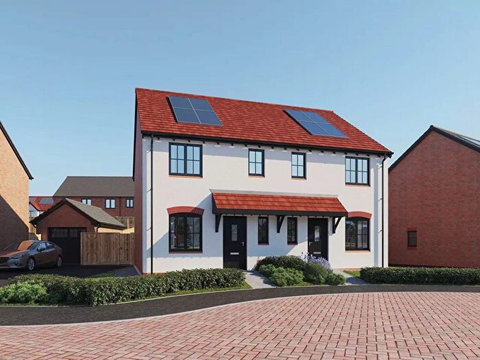 3 Bedroom Semi-detached House For Sale In Newcastle Road, Whitmore, ST5