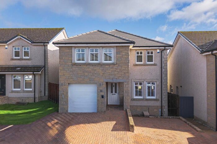 4 Bedroom Detached Villa For Sale In Geatons Road, Lochgelly, KY5