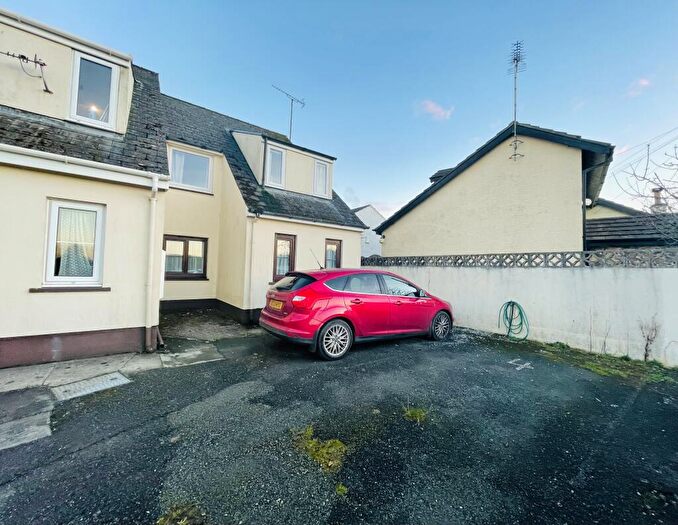 2 Bedroom Flat To Rent In Kilgetty, SA68