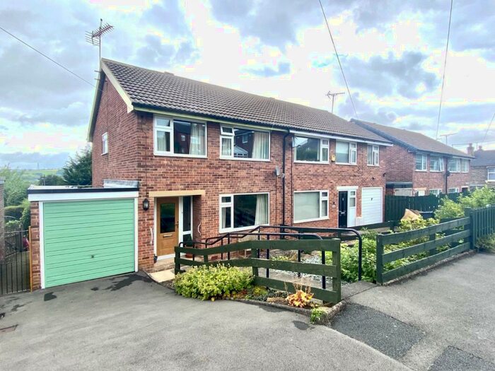 Houses for sale & to rent in BD19 3UD, Bradford Road, Cleckheaton